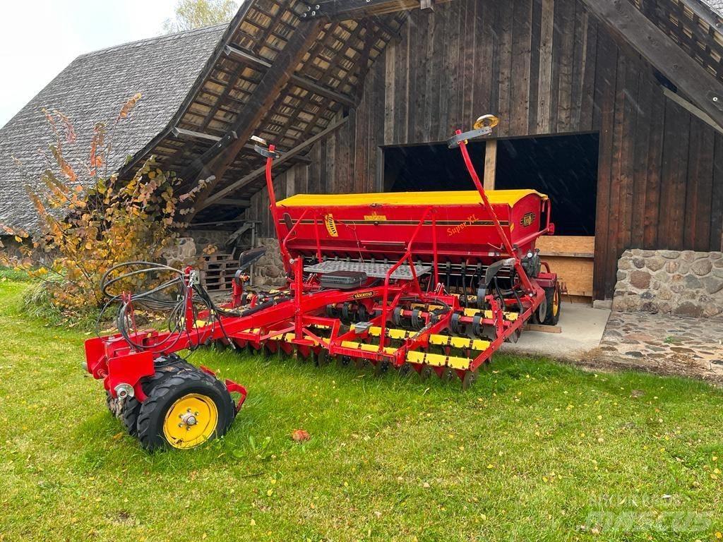 Väderstad Rapid400C Semanatoare
