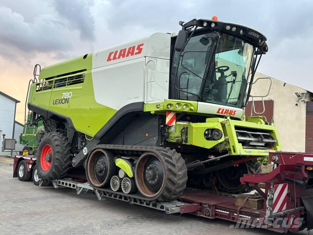 CLAAS Lexion 780 TT Combine de secerat
