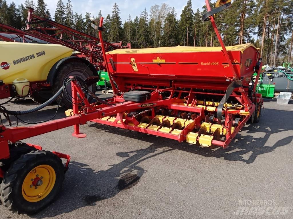 Väderstad Rapid400S Perforatoare