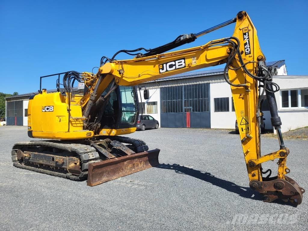 JCB JZ 140 LC Excavatoare pe șenile
