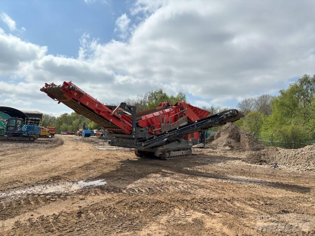 Terex Finlay 883 Dispozitive mobile de cernut