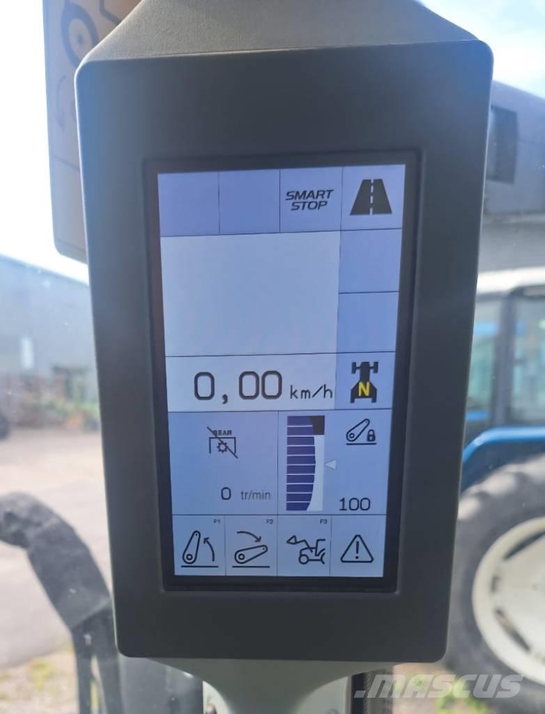 CLAAS Arion 420 Tractoare