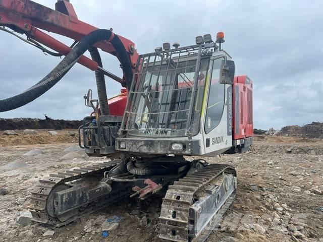 Sandvik Ranger DX800 Echipamente de forare la suprafata