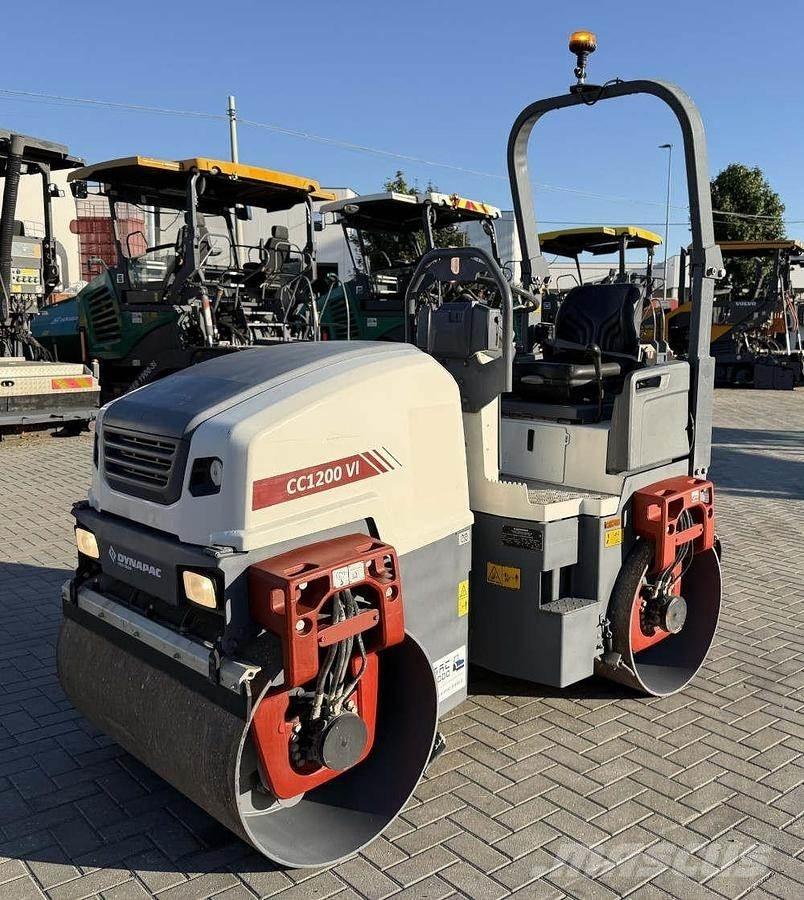 Dynapac CC 1200 VI Cilindri compactori dubli