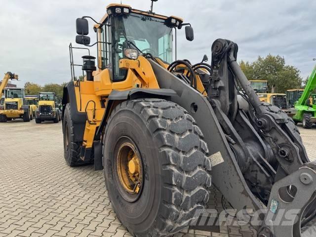 Volvo L 180 H Incarcator pe pneuri