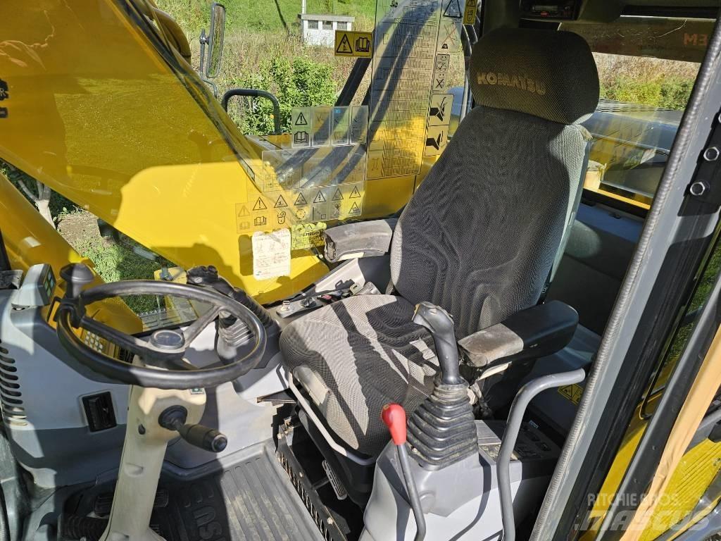Komatsu PW 180-7 Excavatoare cu roti