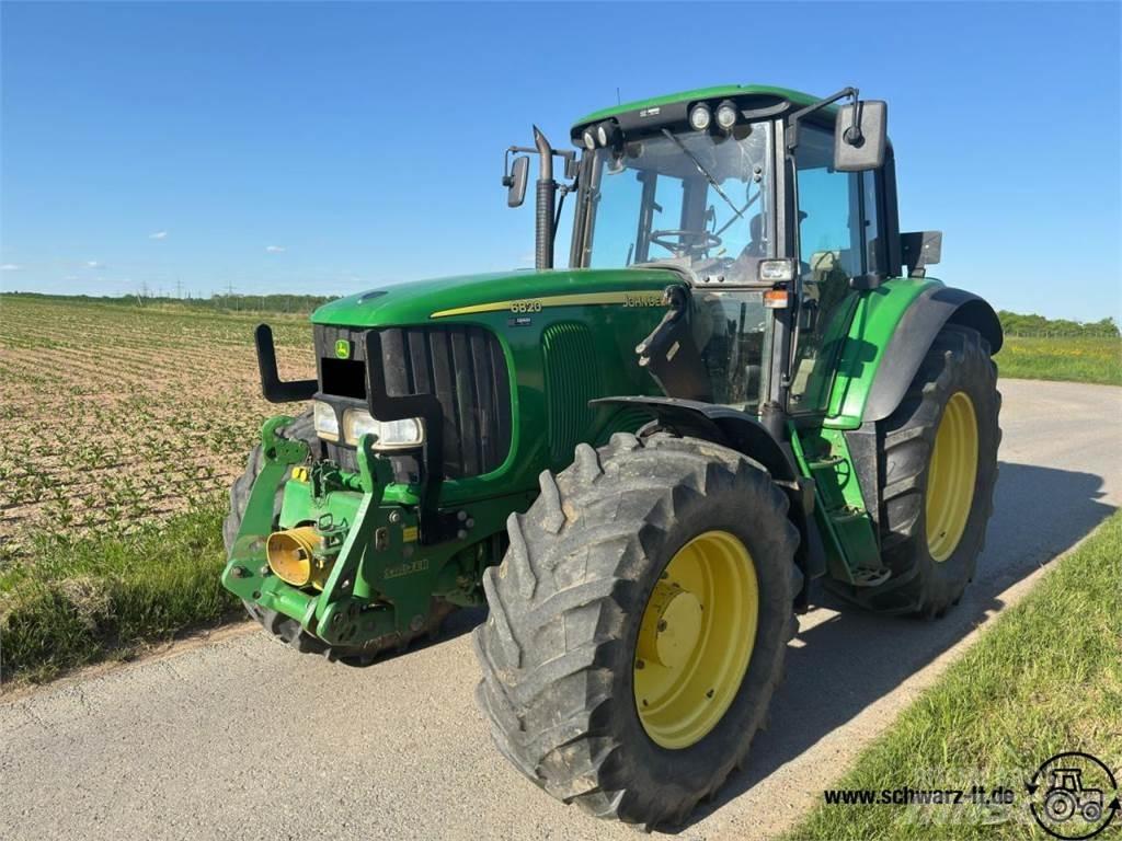 John Deere 6820 Tractoare