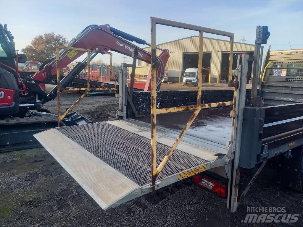 Ford Transit 350 Camioane platforma/prelata
