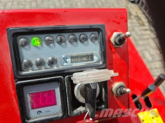 Westermann Dozer Utilaje si accesorii folosite la cresterea animalelor