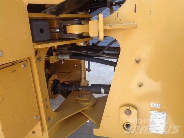 CAT 930 G Incarcator pe pneuri