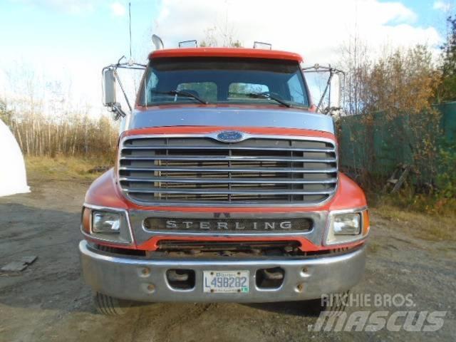 Sterling L 9513 Autotractoare