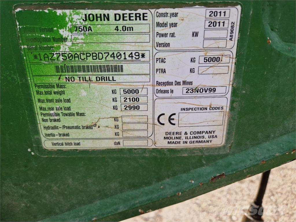 John Deere 750 A Semanatoare