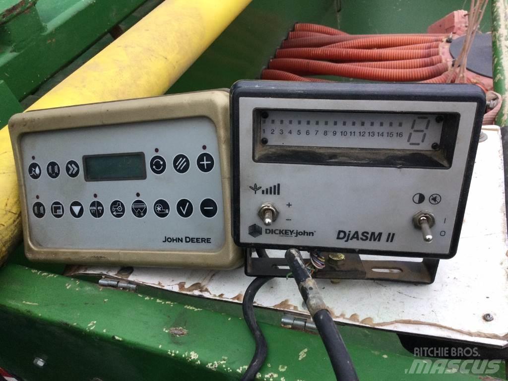 John Deere 750 A Semanatoare
