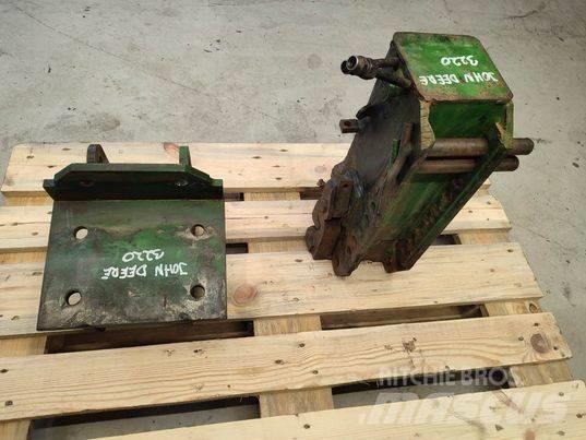 John Deere 3220 hook Cabine si interior