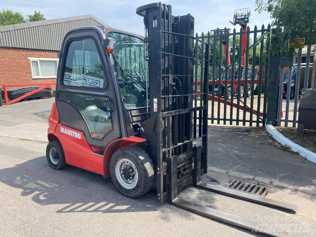 Manitou Mi25D Stivuitor diesel