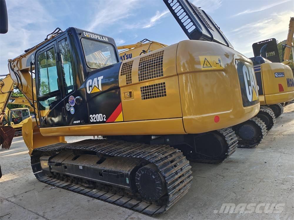 CAT 320 D Excavatoare pe șenile
