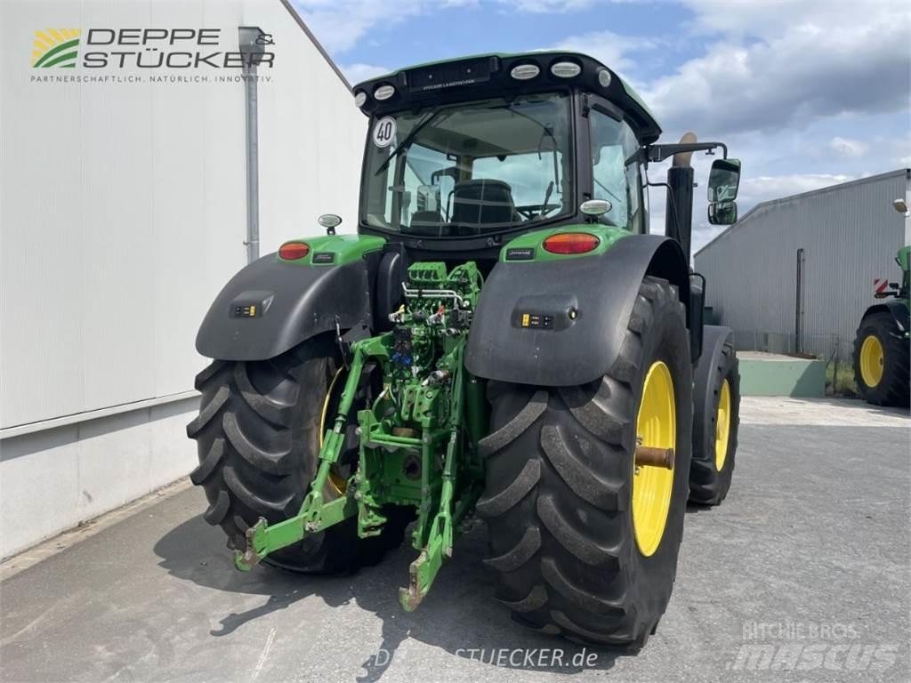 John Deere 6175R Tractoare