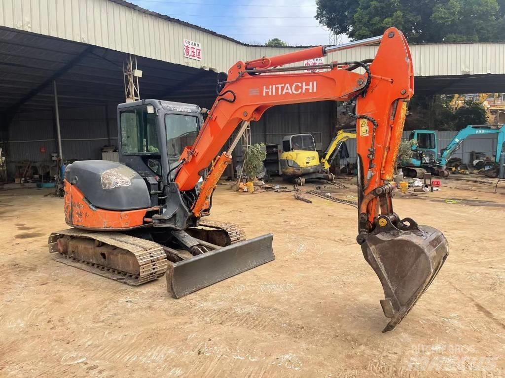 Hitachi ZX65USB-3F Mini excavatoare < 7t