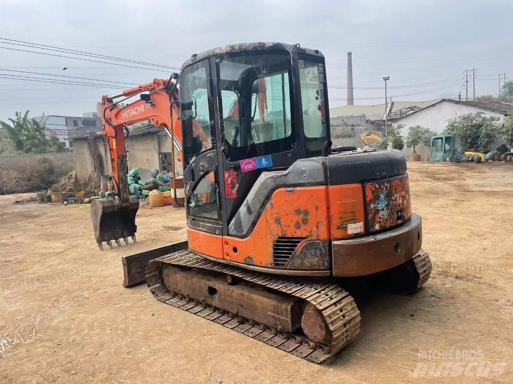 Hitachi ZX65USB-3F Mini excavatoare < 7t