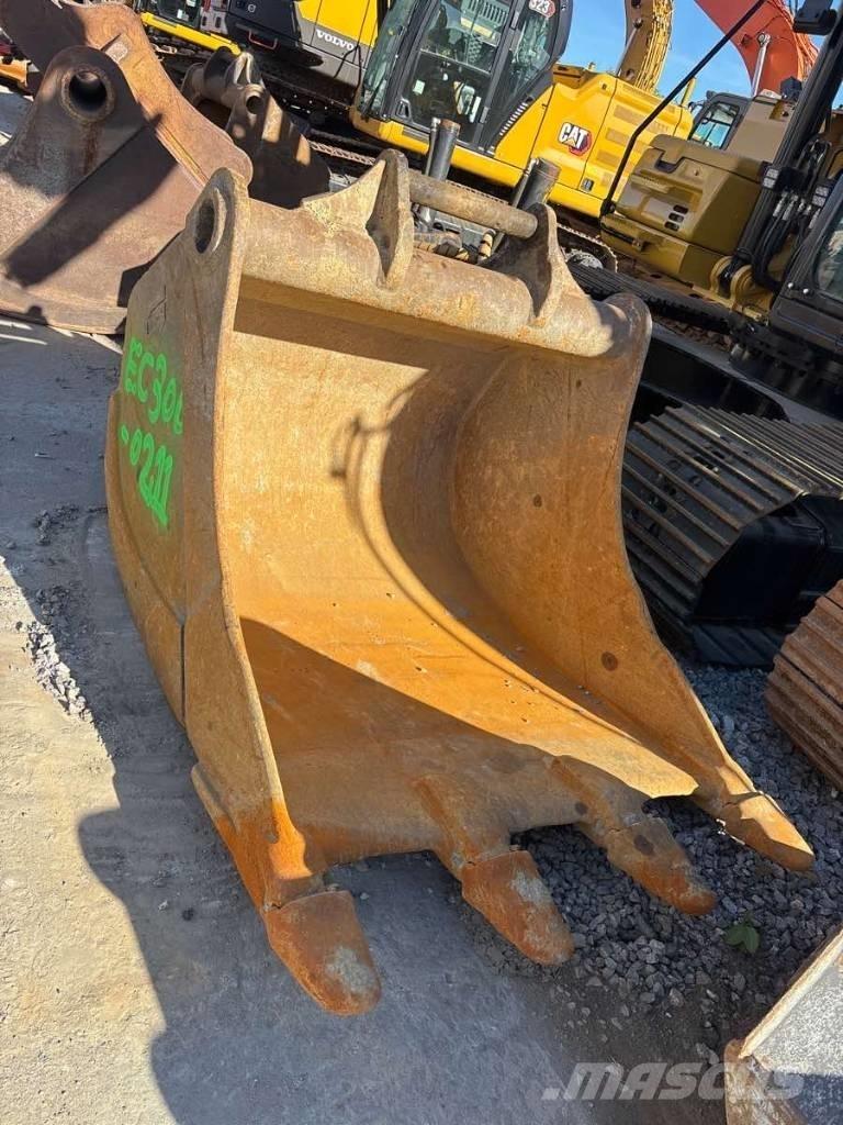 Volvo EC 300 EL Excavatoare pe șenile
