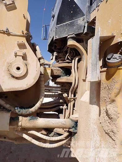 CAT 988K Incarcator pe pneuri