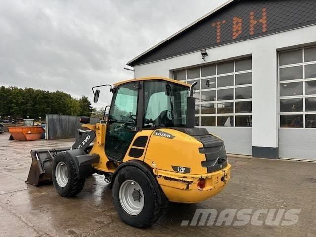 Volvo L 25 F Incarcator pe pneuri