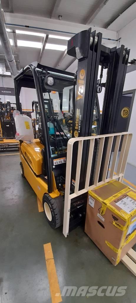 Yale ERP 18 VF LWB Stivuitor electric