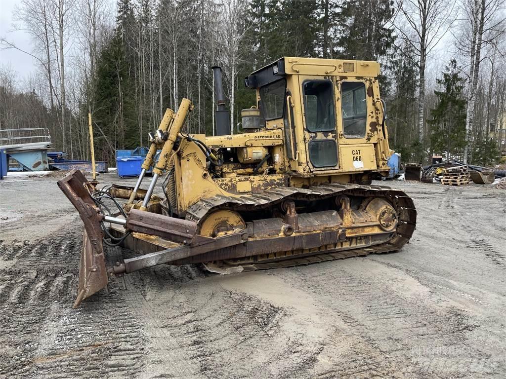 CAT D6D Buldozere pe senile
