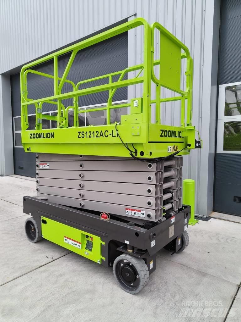 Zoomlion 1212AC-LI Platforme foarfeca