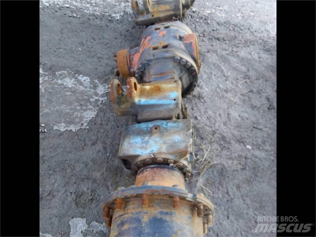 Valmet 890 Transmisie