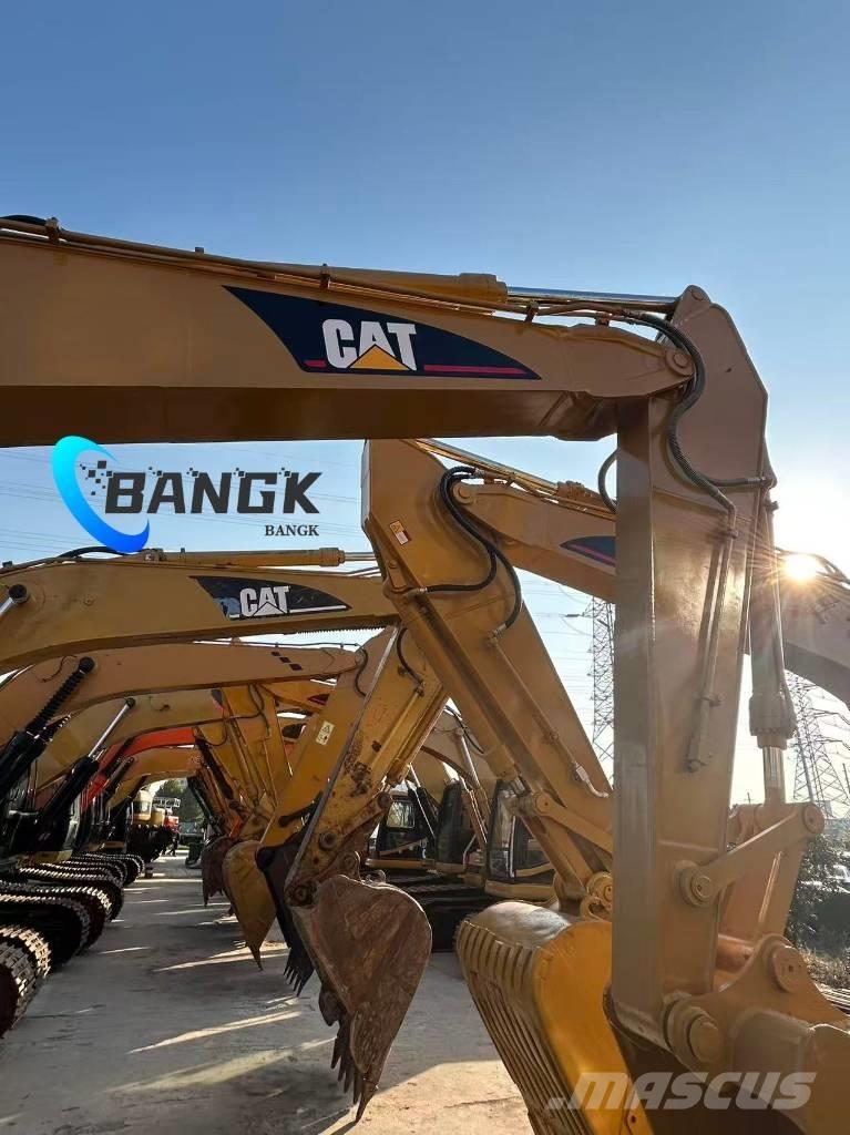 CAT 320 B Excavatoare pe șenile
