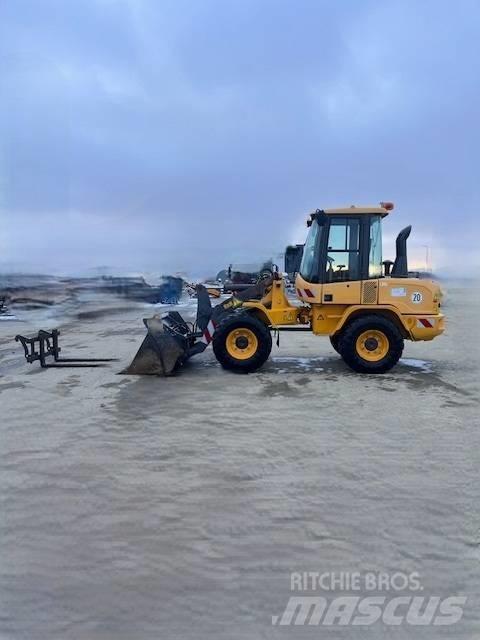 Volvo L 30 G Incarcator pe pneuri