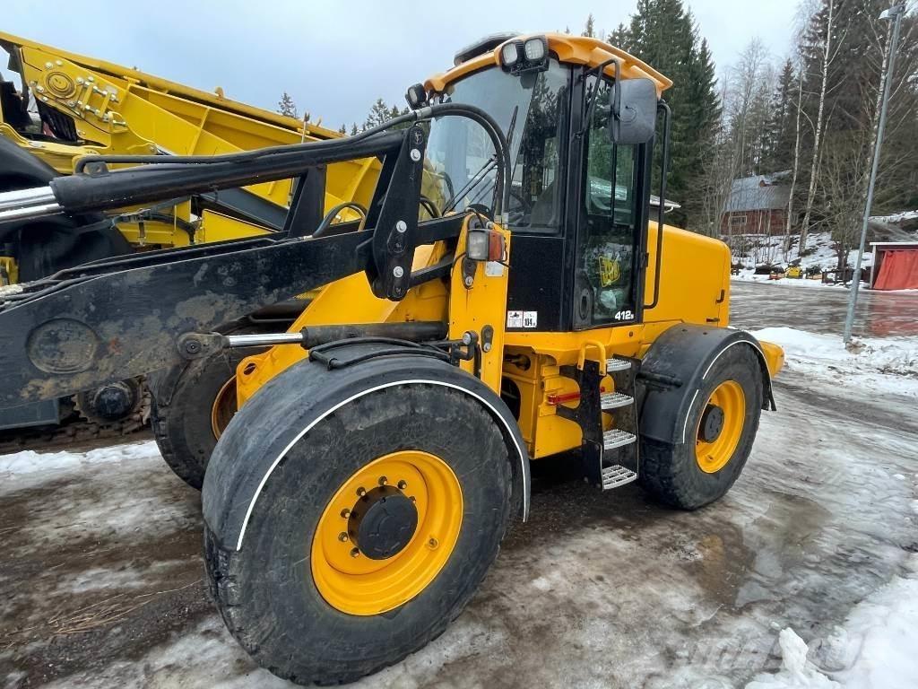 JCB 412 S Incarcator pe pneuri