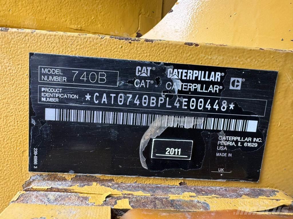 CAT 740B Transportoare articulate