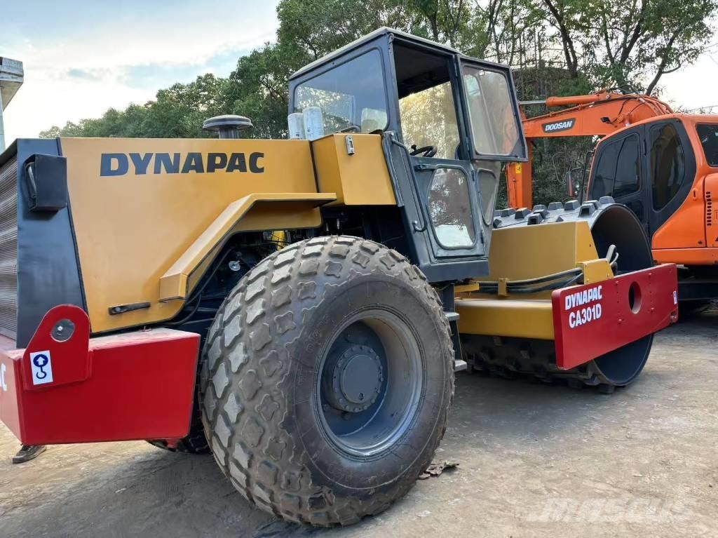 Dynapac CA 301 D Compactoare monocilindrice