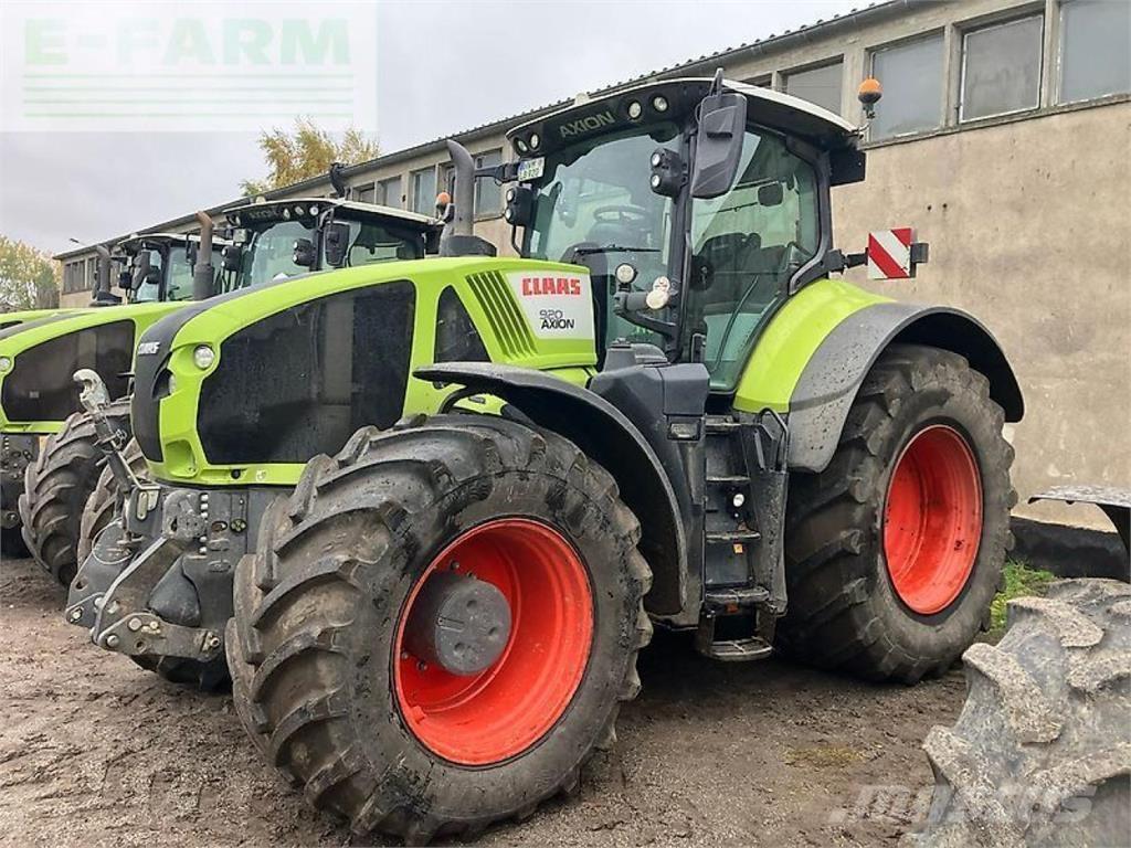 CLAAS axion 920 Tractoare