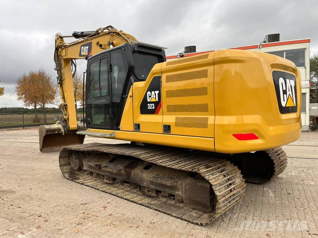 CAT 323 07A Excavatoare pe șenile
