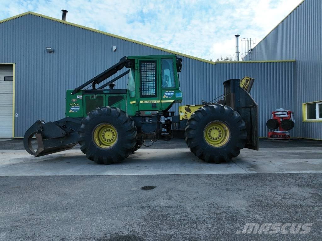 John Deere 540 G III Utilaje de manevrarea a bustenilor
