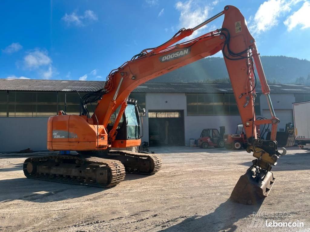 Doosan DX 235 LCR Excavatoare pe șenile
