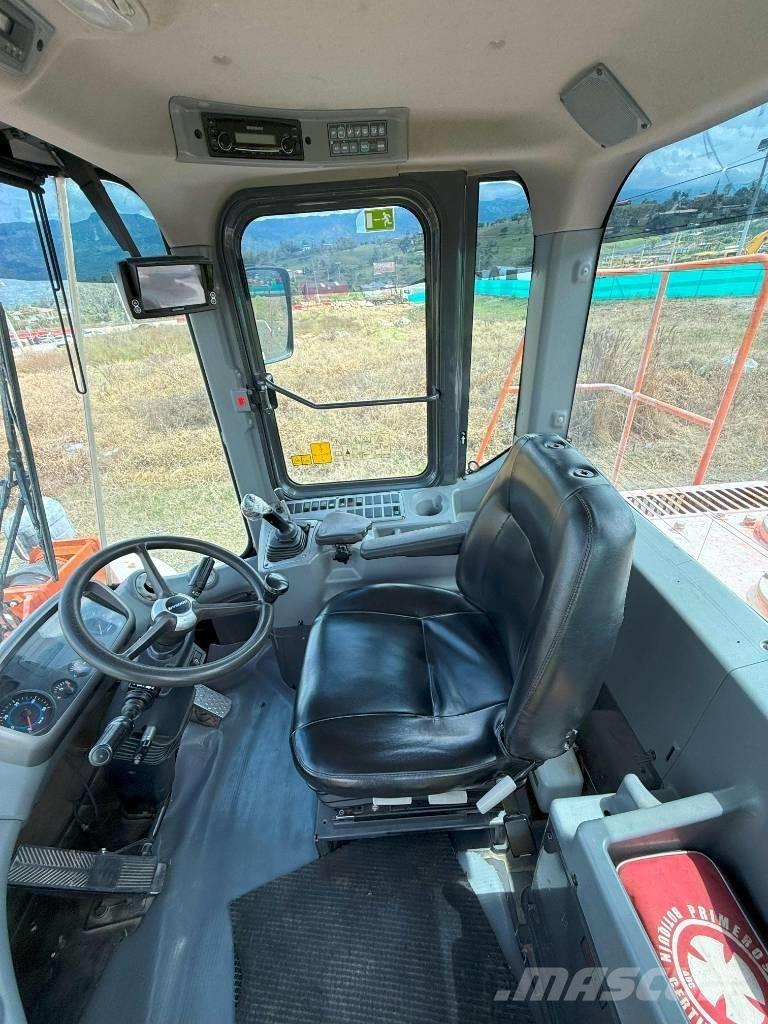 Doosan DL420A Incarcator pe pneuri