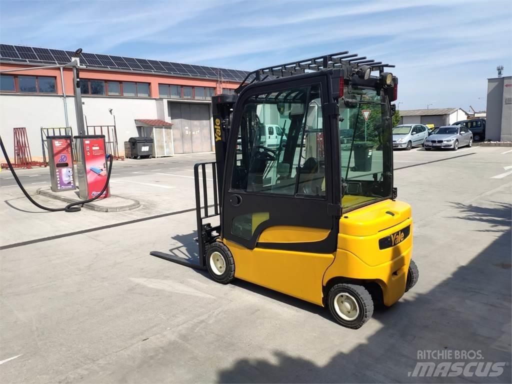 Yale ERP20VF Stivuitor electric