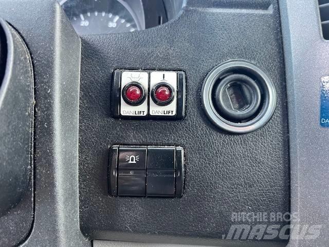 Palfinger P 130 V Platforme aeriene montate pe camion