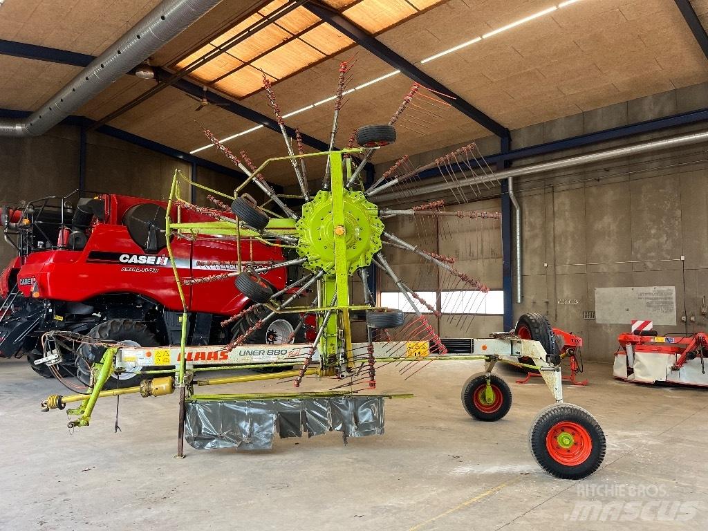 CLAAS Liner 880 L Greble