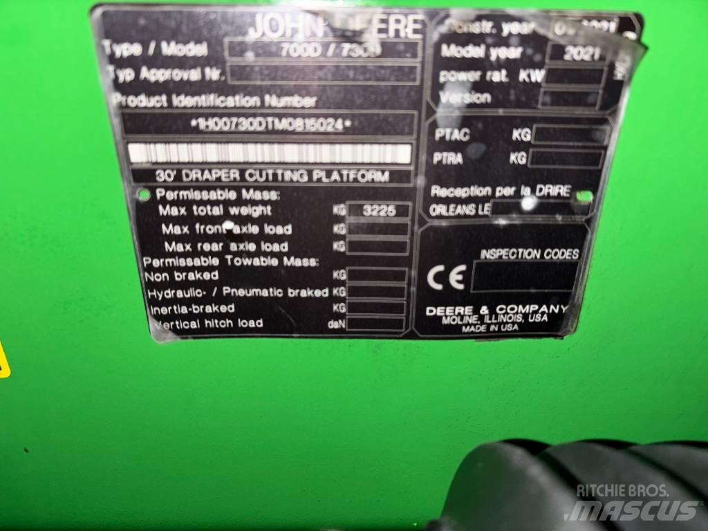 John Deere T670I 4WD Combine de secerat
