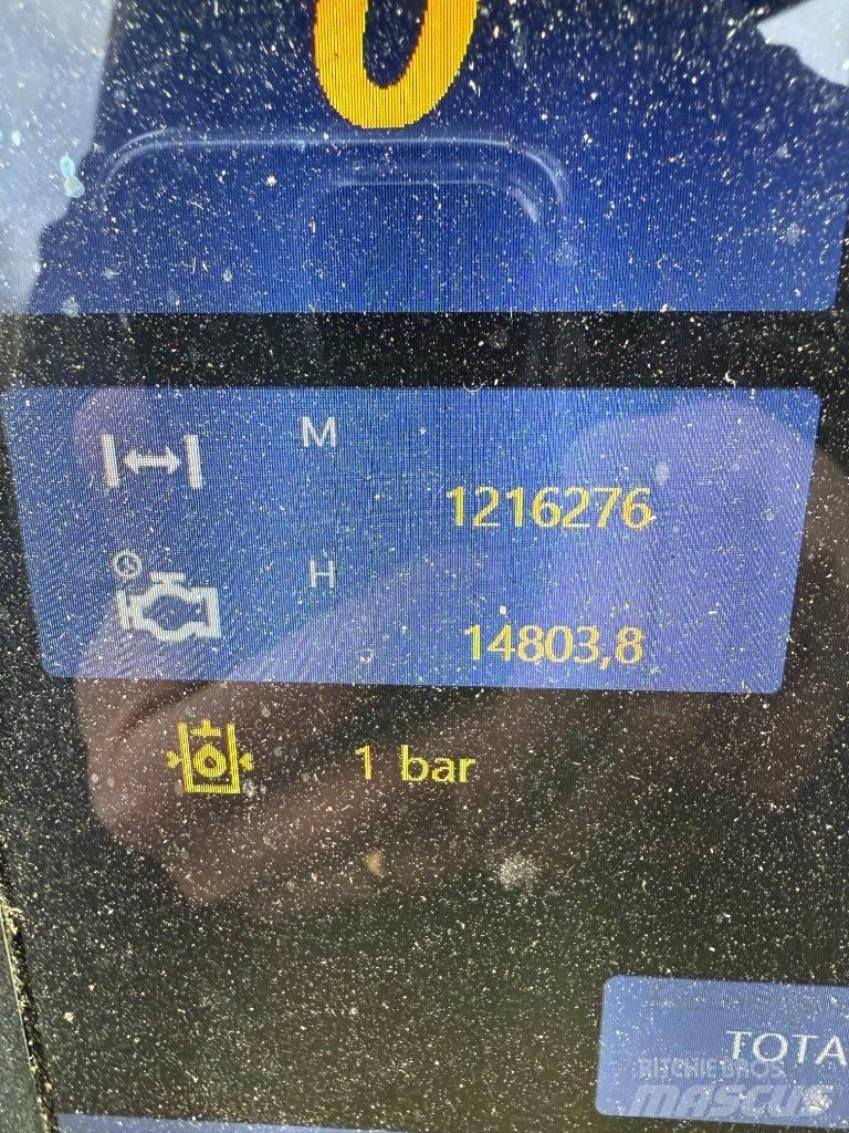 Komatsu 951 Combine forestiere