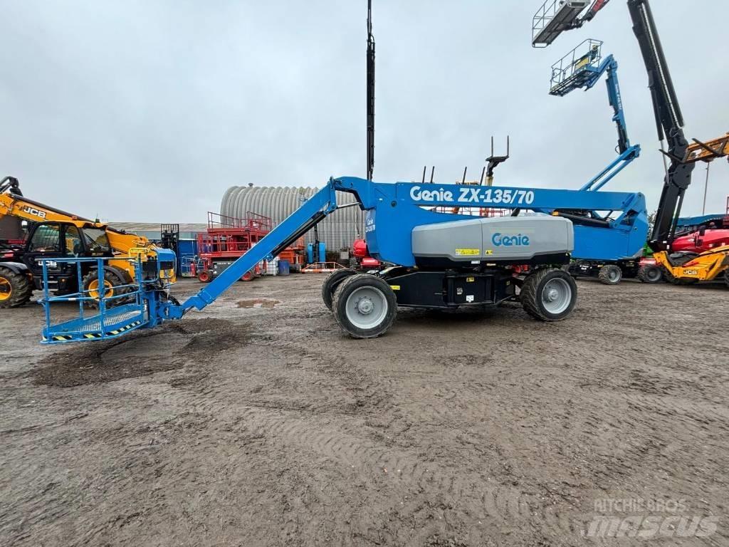 Genie ZX 135/70 Nacele cu brat articulat