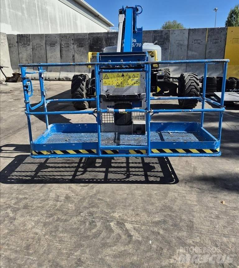 Genie ZX 135/70 Nacele cu brat articulat