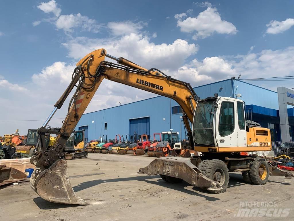 Liebherr A 900 C Excavatoare cu roti