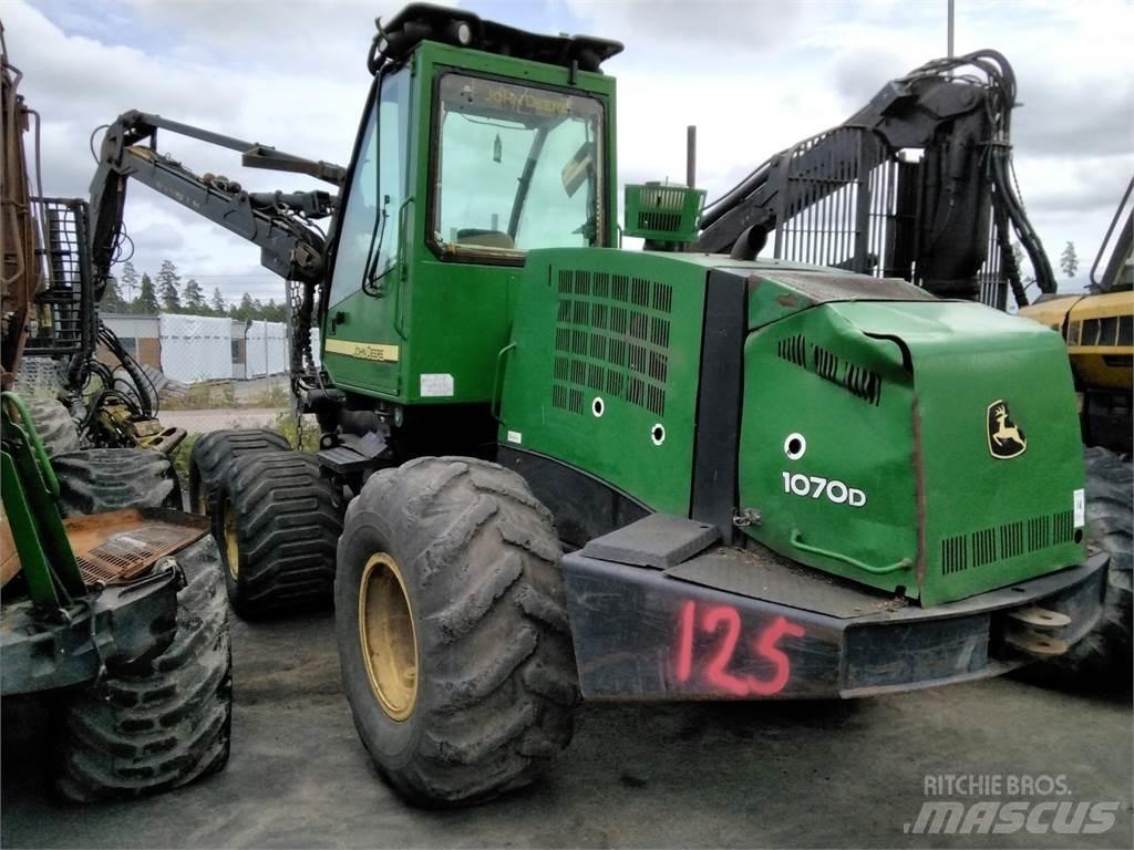 John Deere 1070 D Combine forestiere