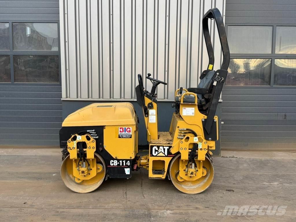 CAT CB114 Cilindri compactori dubli